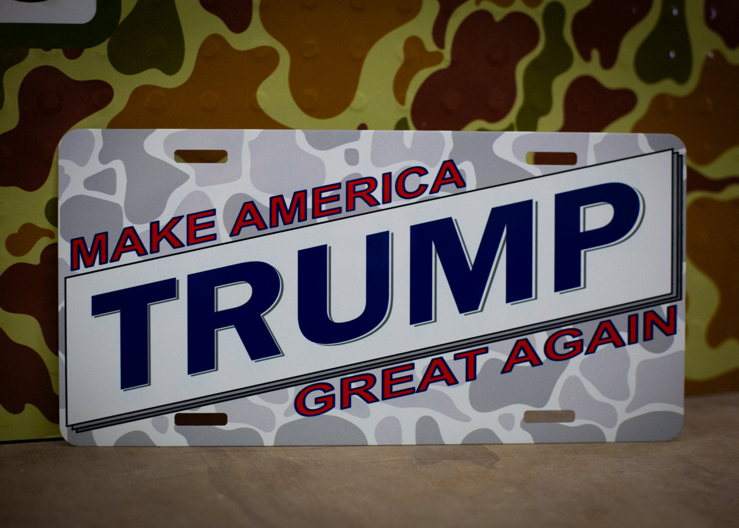 Trump RWB - car tag